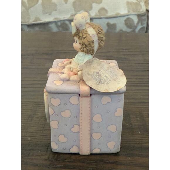 Enesco Precious Moments “For You” Cupcake Reversible Trinket Box –1999 - Picture 6 of 9
